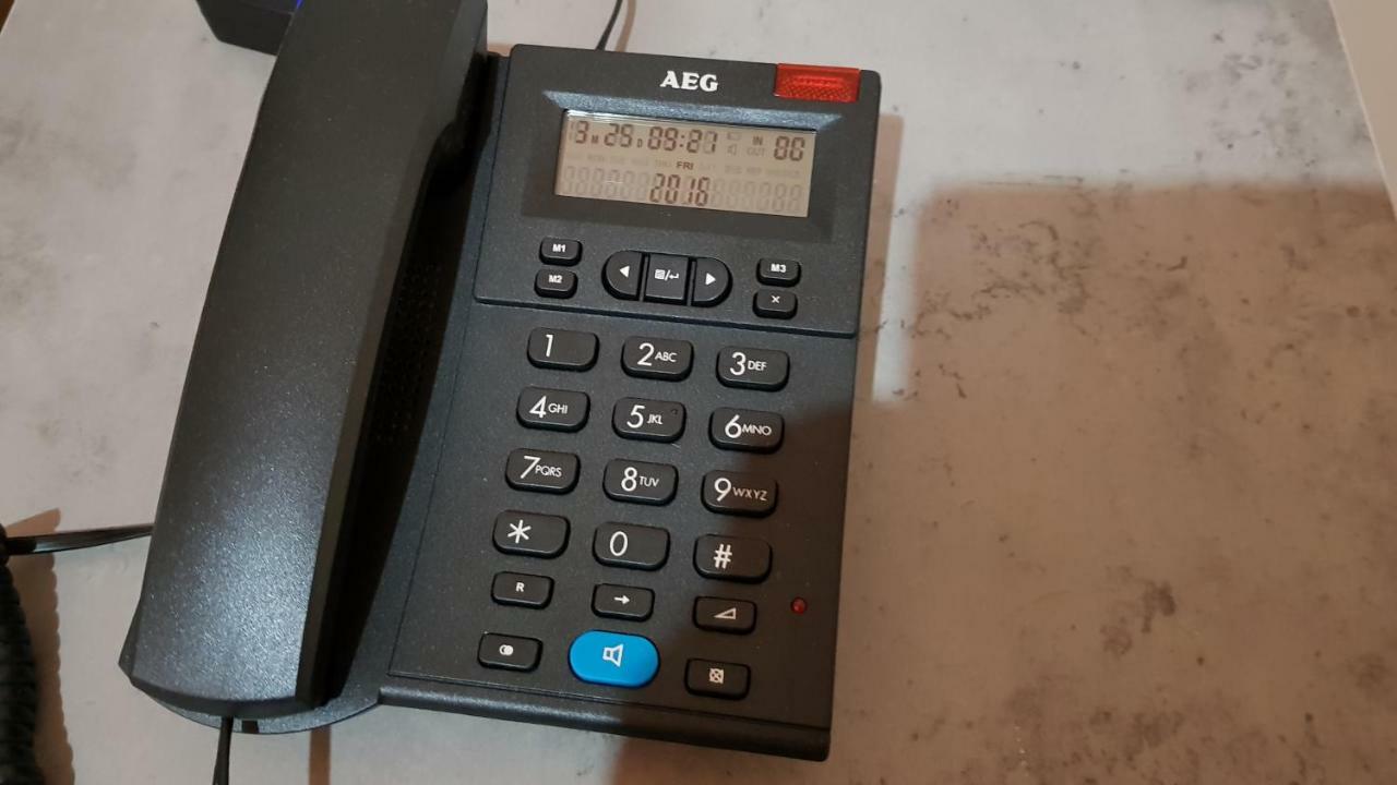 Best Vfm In Athens Apartment Екстериор снимка