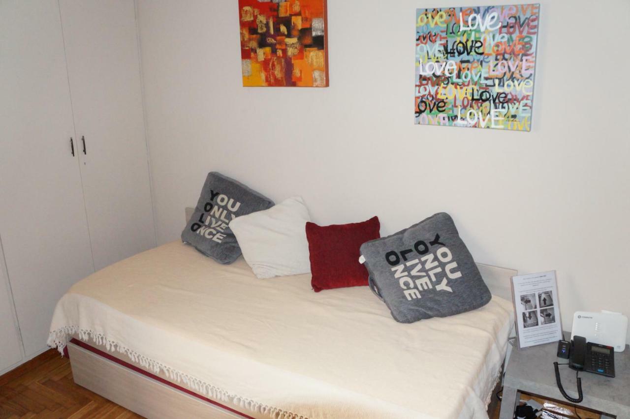 Best Vfm In Athens Apartment Екстериор снимка