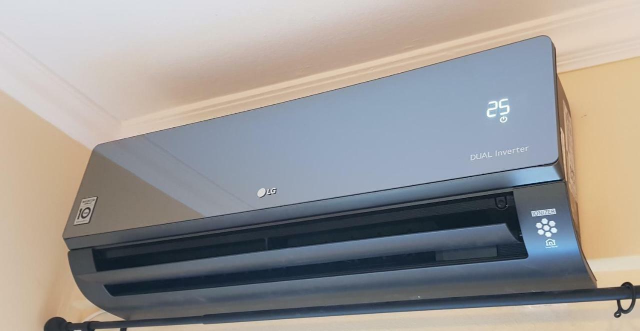 Best Vfm In Athens Apartment Екстериор снимка